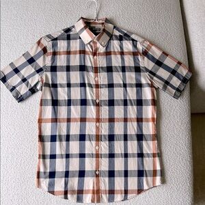 Murano Men’s short sleeve button up. Slim Fit Size Medium.